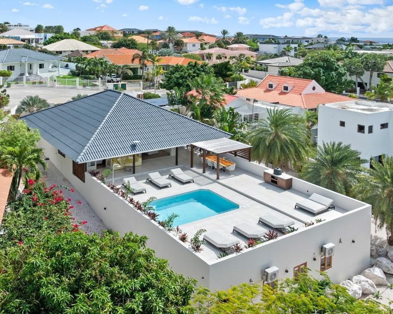 vrijstaande villa met 1.400m2 tuin